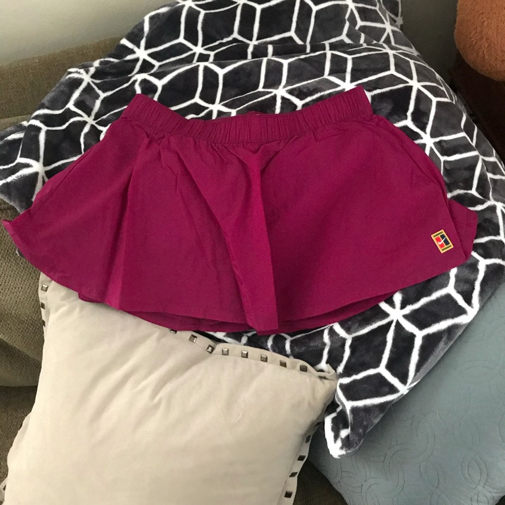 Nike Women’s Tennis Skorts